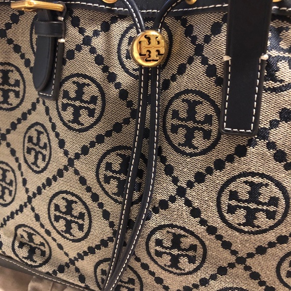 ๐ SOLD ๐T Monogram Jacquard Drawstring Tote - Picture 12 of 13